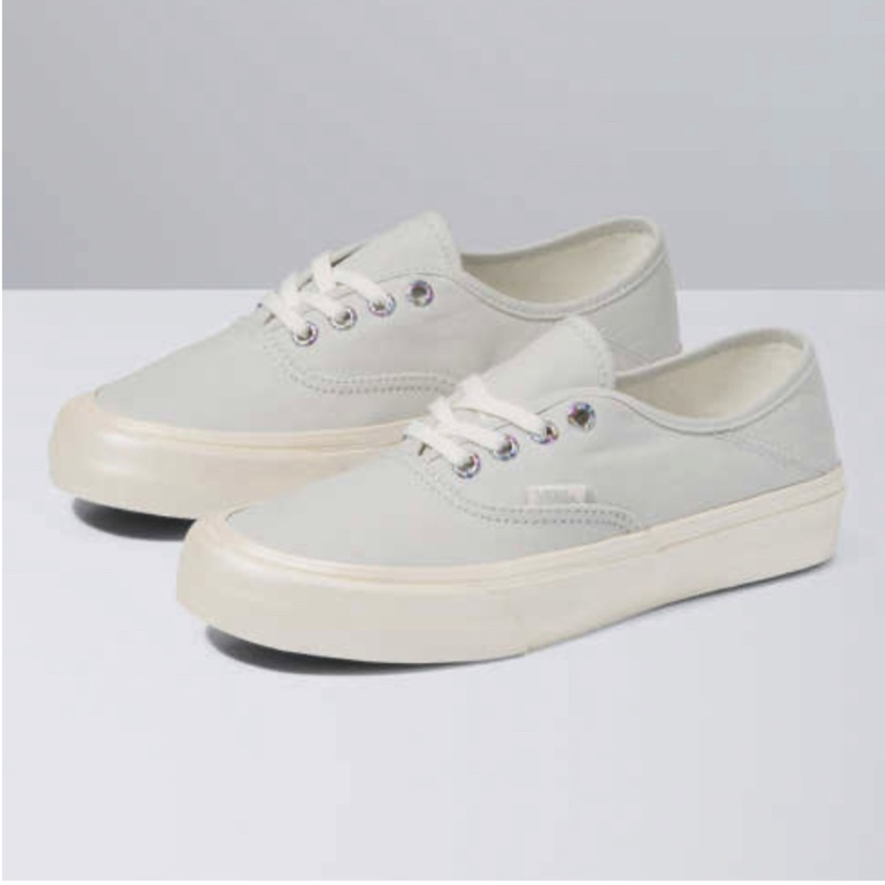 NWT Vans Authentic SF Shoe Women US 7.5